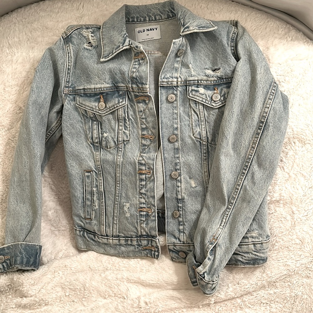 Jean jacket super CUTE!!